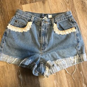 vintage high waisted Liz Claiborne shorts